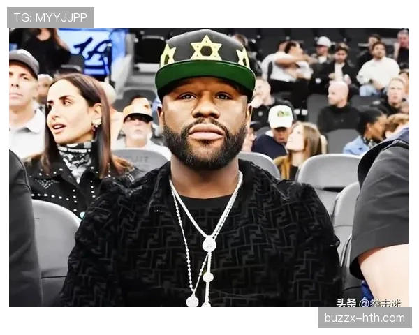 弗洛伊德·梅威瑟又晒日常照，看着我工资单都想申请退休